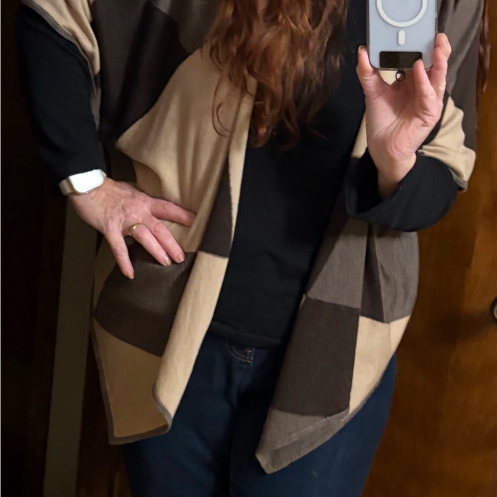 Sisters Geometric Color Block Open Cardigan Shawl Wrap Taupe Cream Boho - Picture 7 of 11